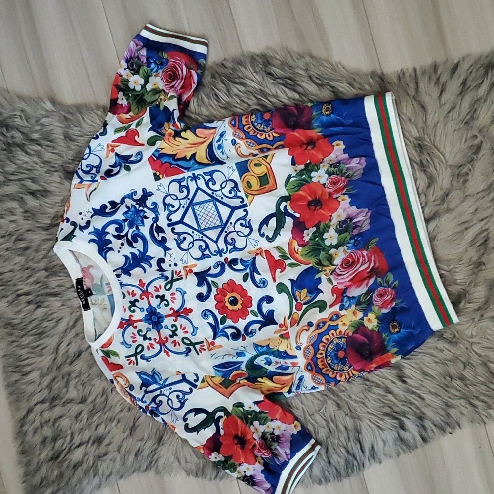 🔴 Beulah Style Crewneck top